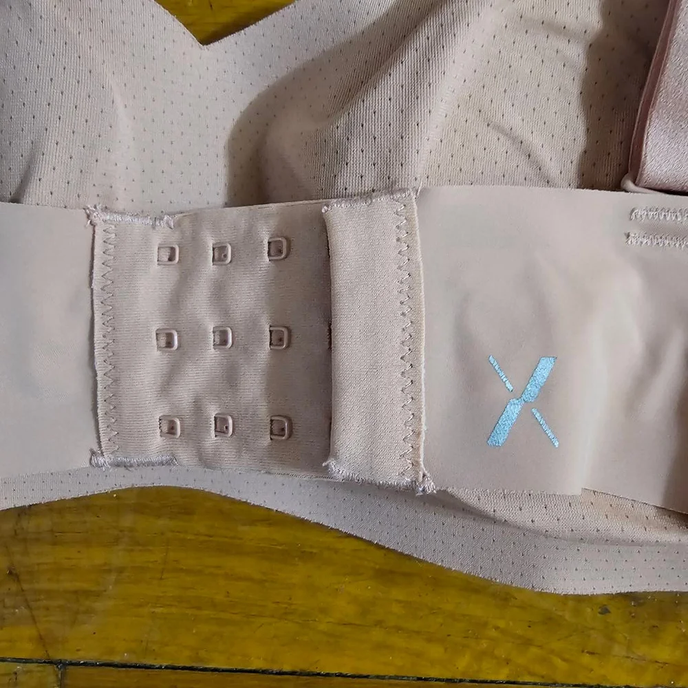 Knix Women's Pink Comfort Wireless Bra Size 5 - Picture 3 of 4